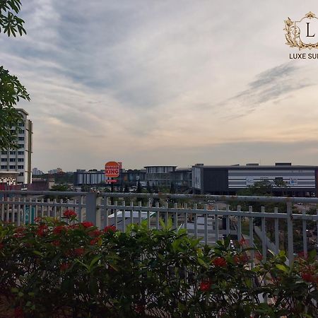 Luxe Suites At Skyloft Джохор-Бару Екстер'єр фото