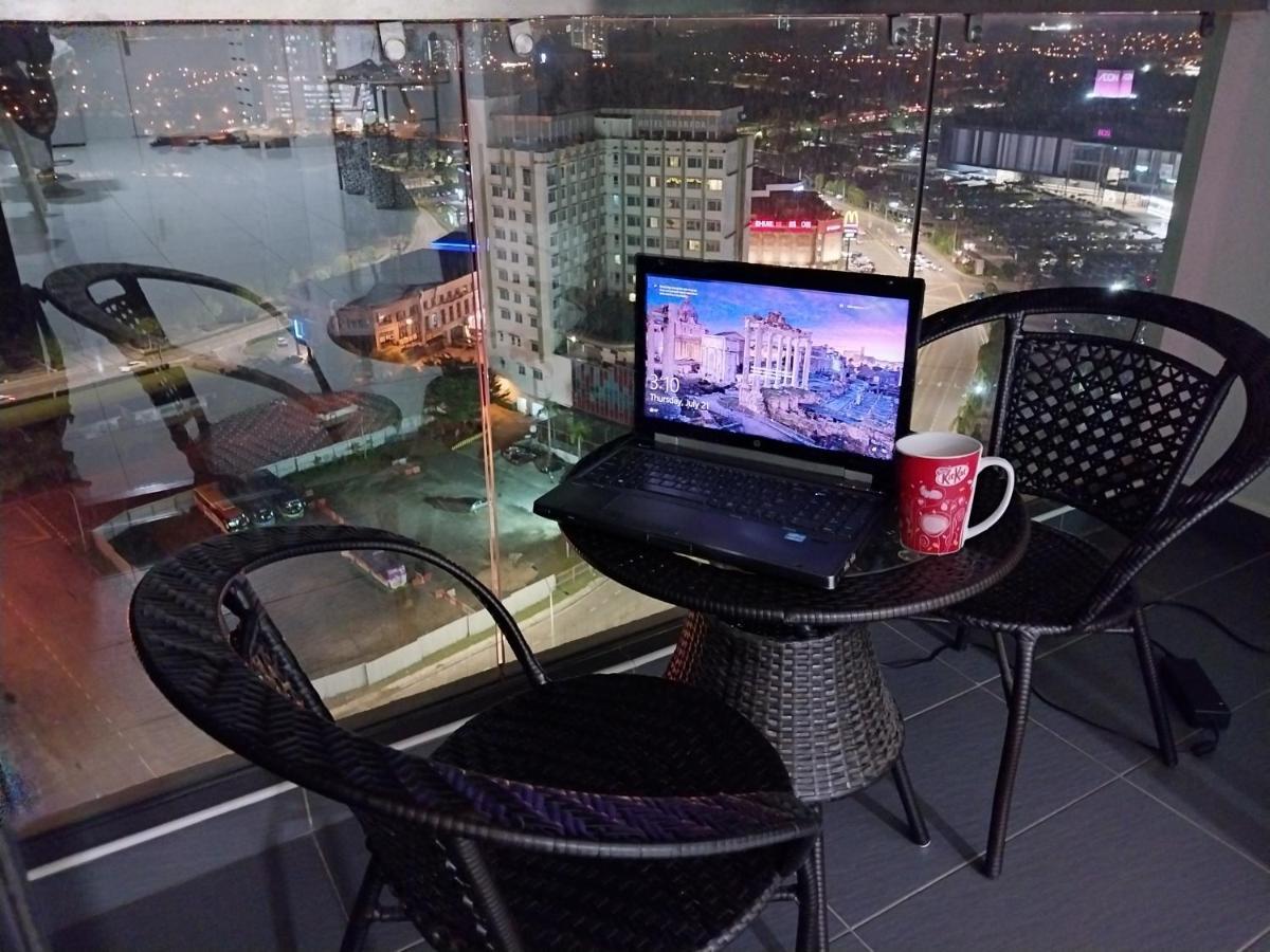 Luxe Suites At Skyloft Джохор-Бару Екстер'єр фото